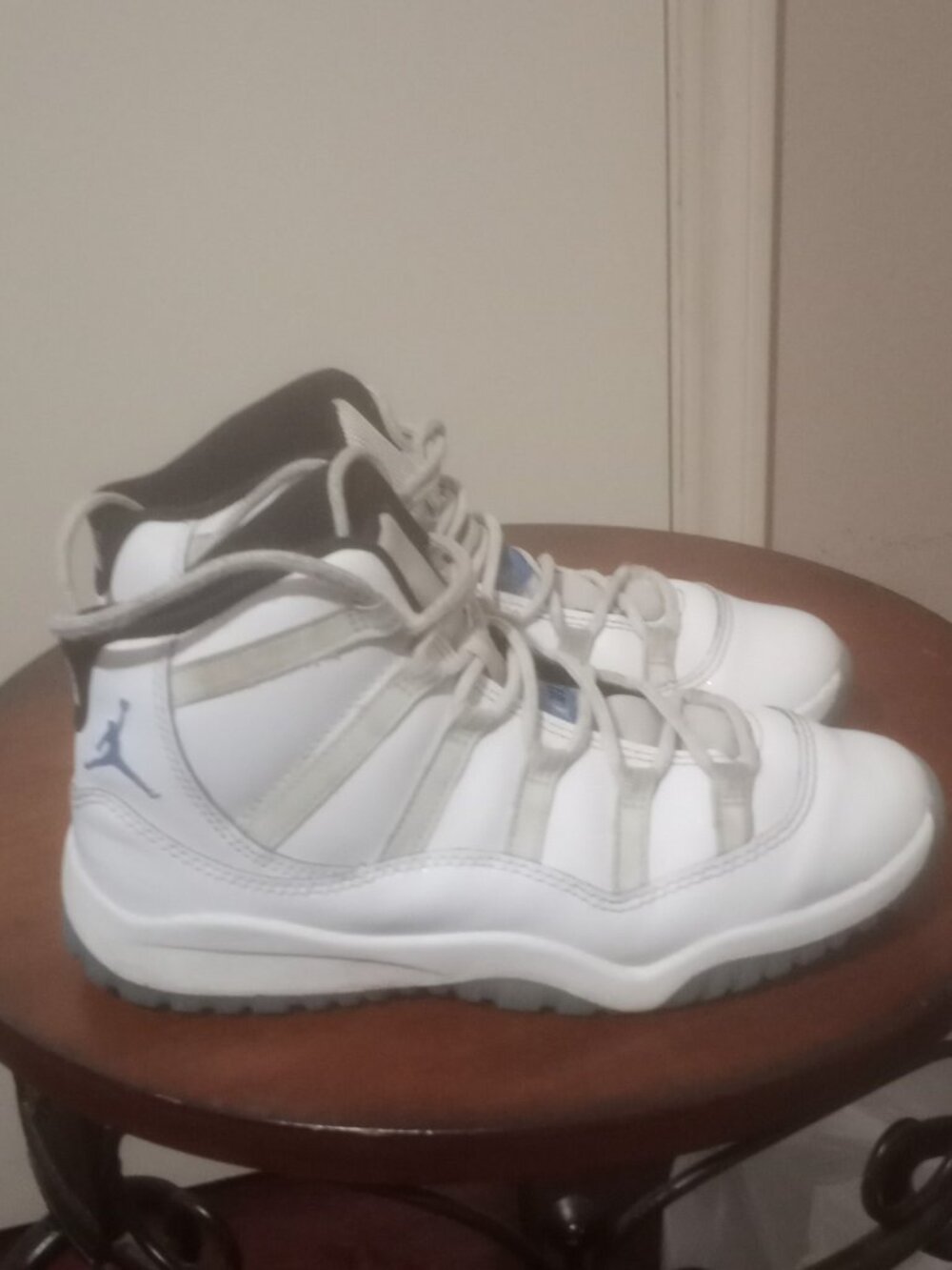 Nike Air Jordan 11 Retro PS 'Legend Blue 2024’ 378039-104 Youth Size 3Y